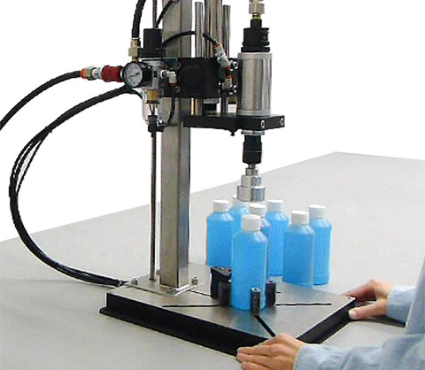 SA Benchtop Capping Machine provides outstanding repeatable torque accuracy